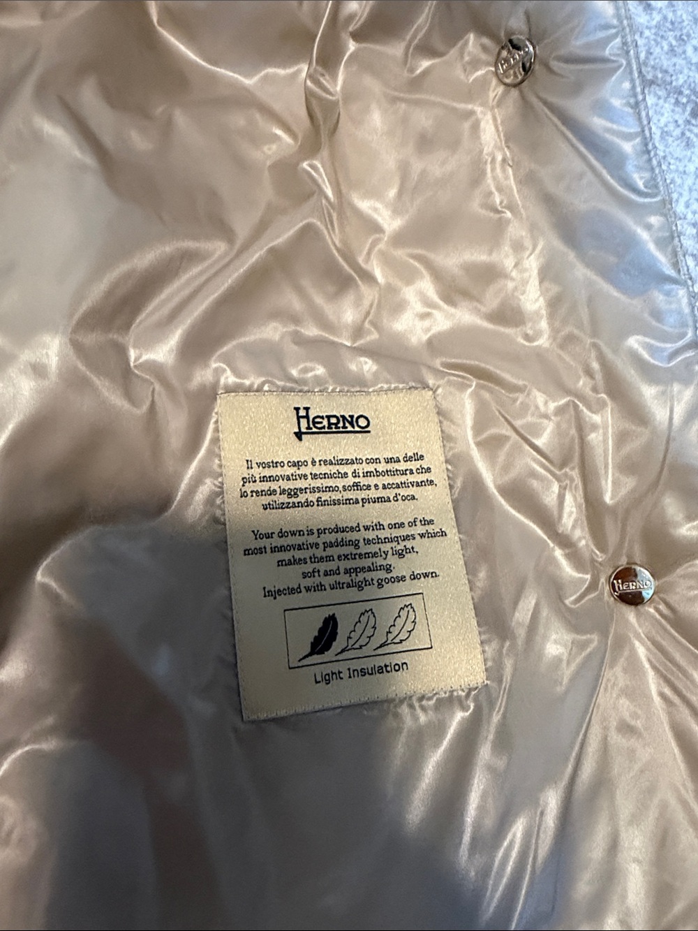Herno Iconica Emelia Cap Sleeve Short-Sleeve Puffer Jacket in Tortura, Size 44 - Picture 8 of 8